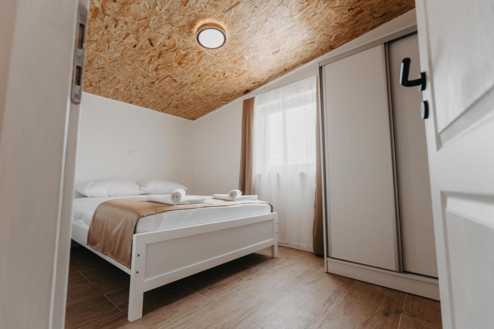 Nevesinje Apartmani Rosa מראה חיצוני תמונה