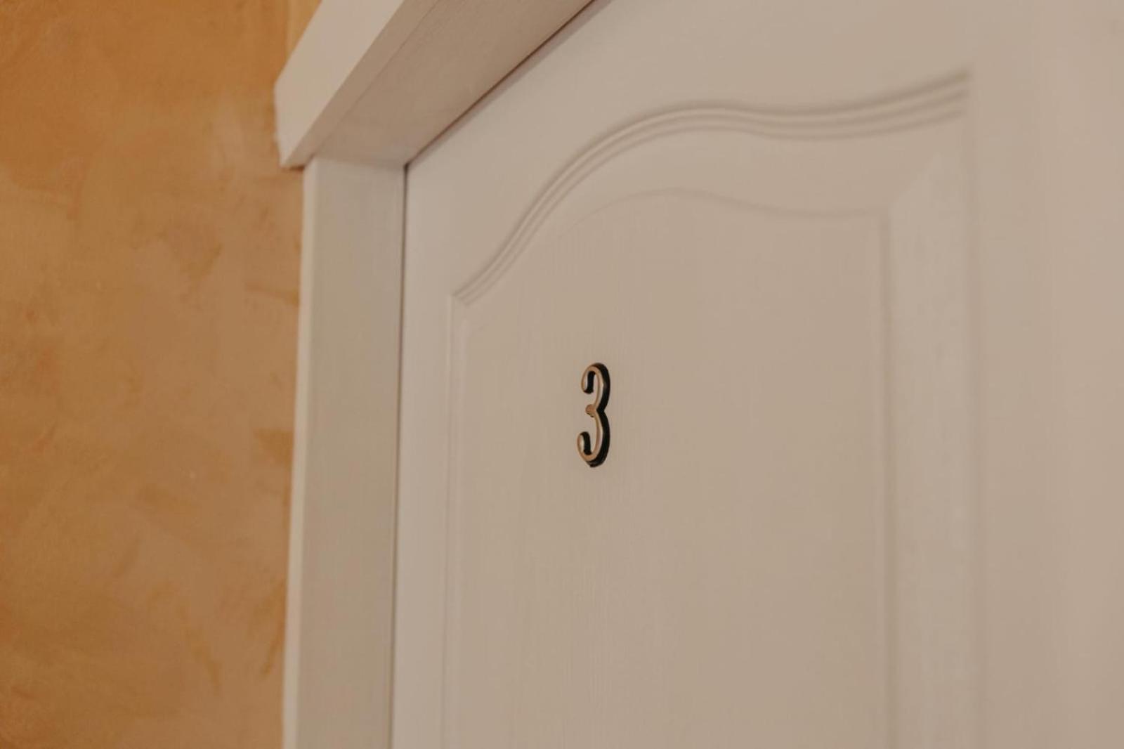 Nevesinje Apartmani Rosa מראה חיצוני תמונה